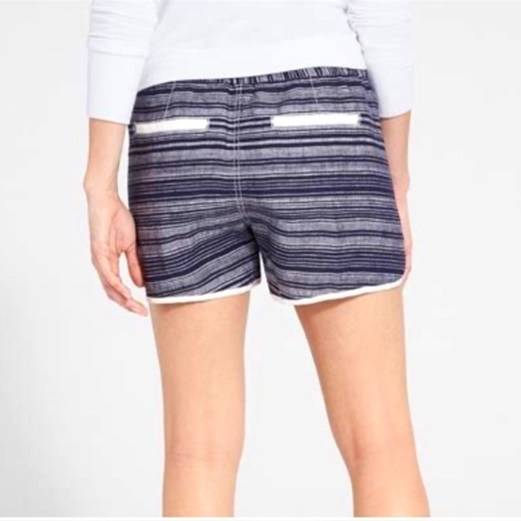 Athleta Jacquard Sandbar Shortie Linen Shorts - Picture 2 of 10
